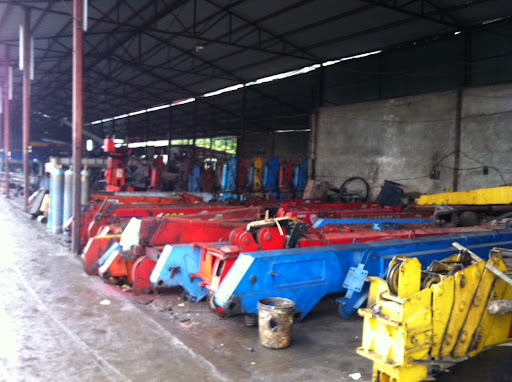 sửa chưa cẩu